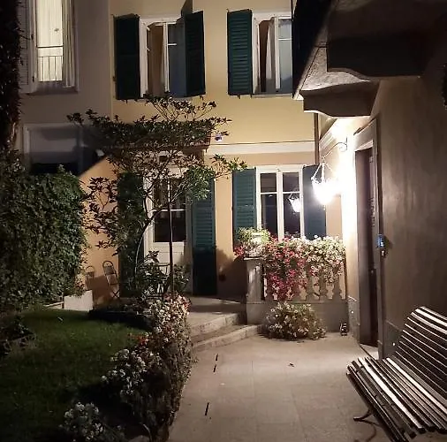 Casa Lari アパートホテル ストレーザ