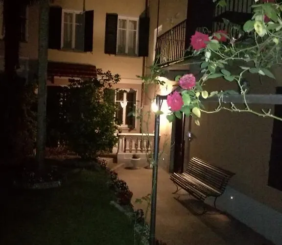 Casa Lari 4* ストレーザ